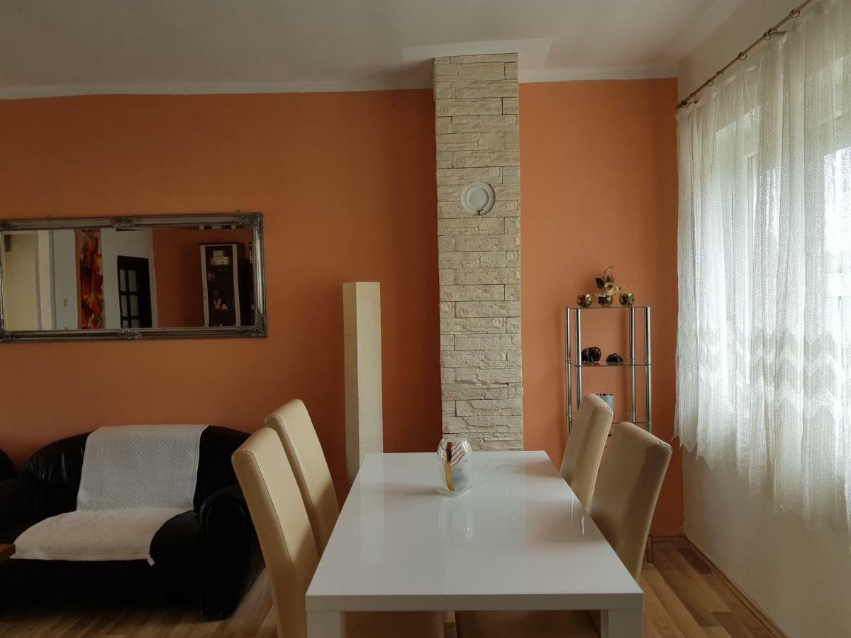 Holiday House "Villa Flora" Sibenik Exterior photo